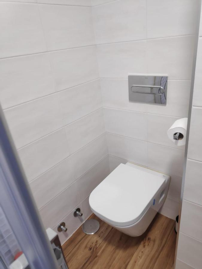 Apartamento A 100Metros De La Playa De San Lorenzo Gijon Exterior photo